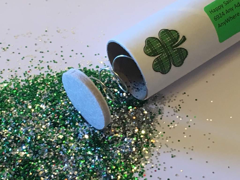Saint Patrick’s Day Spring Loaded Glitter Bomb Gag Gift