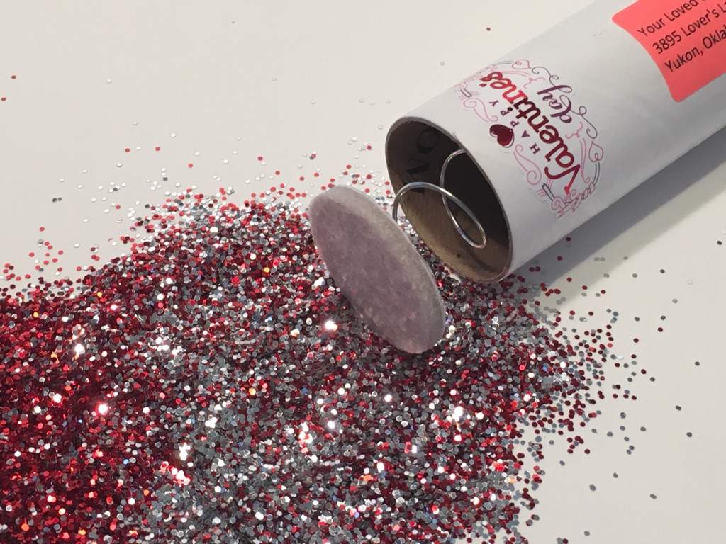 Christmas Prank Gift Glitter Bomb Spring Loaded Glitter Bomb